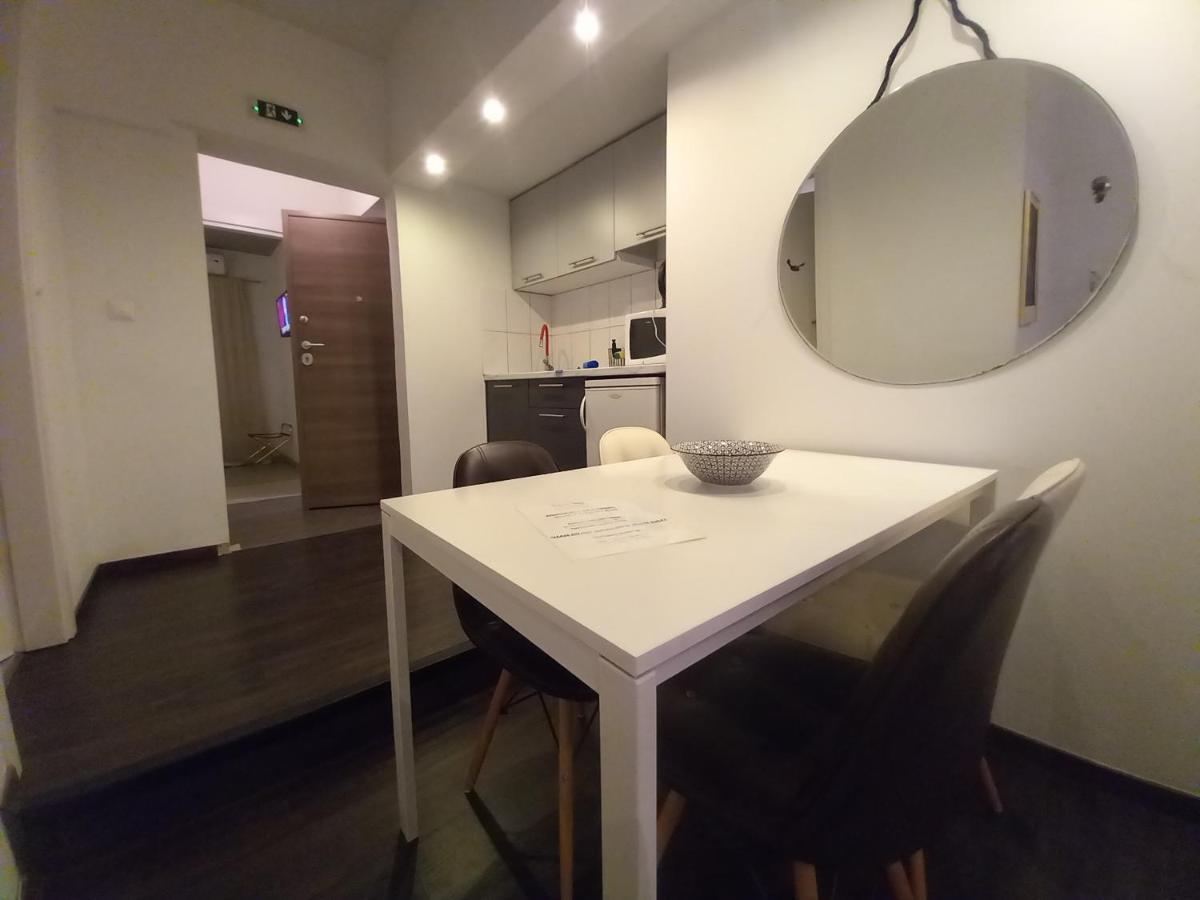 Filippos Downtown - 2Br Lux Apartment - Tsimiski Ladadika - Explore Center By Foot - Close To Aristotelous Square Tessalónica Exterior foto